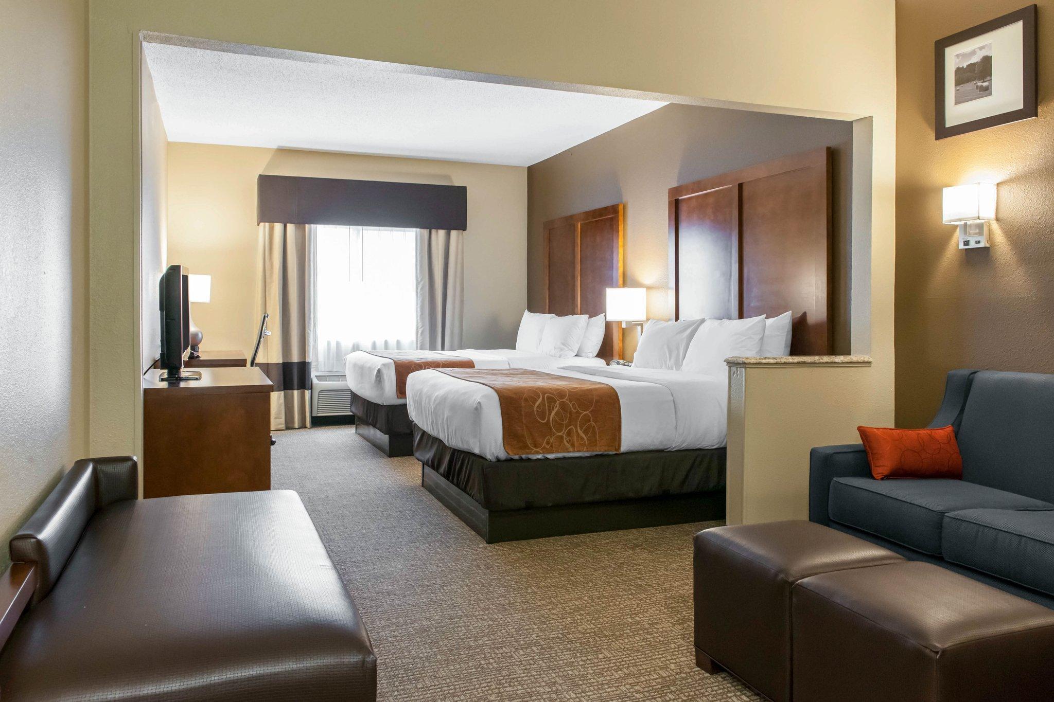 Comfort Suites Terre Haute University Area Dış mekan fotoğraf