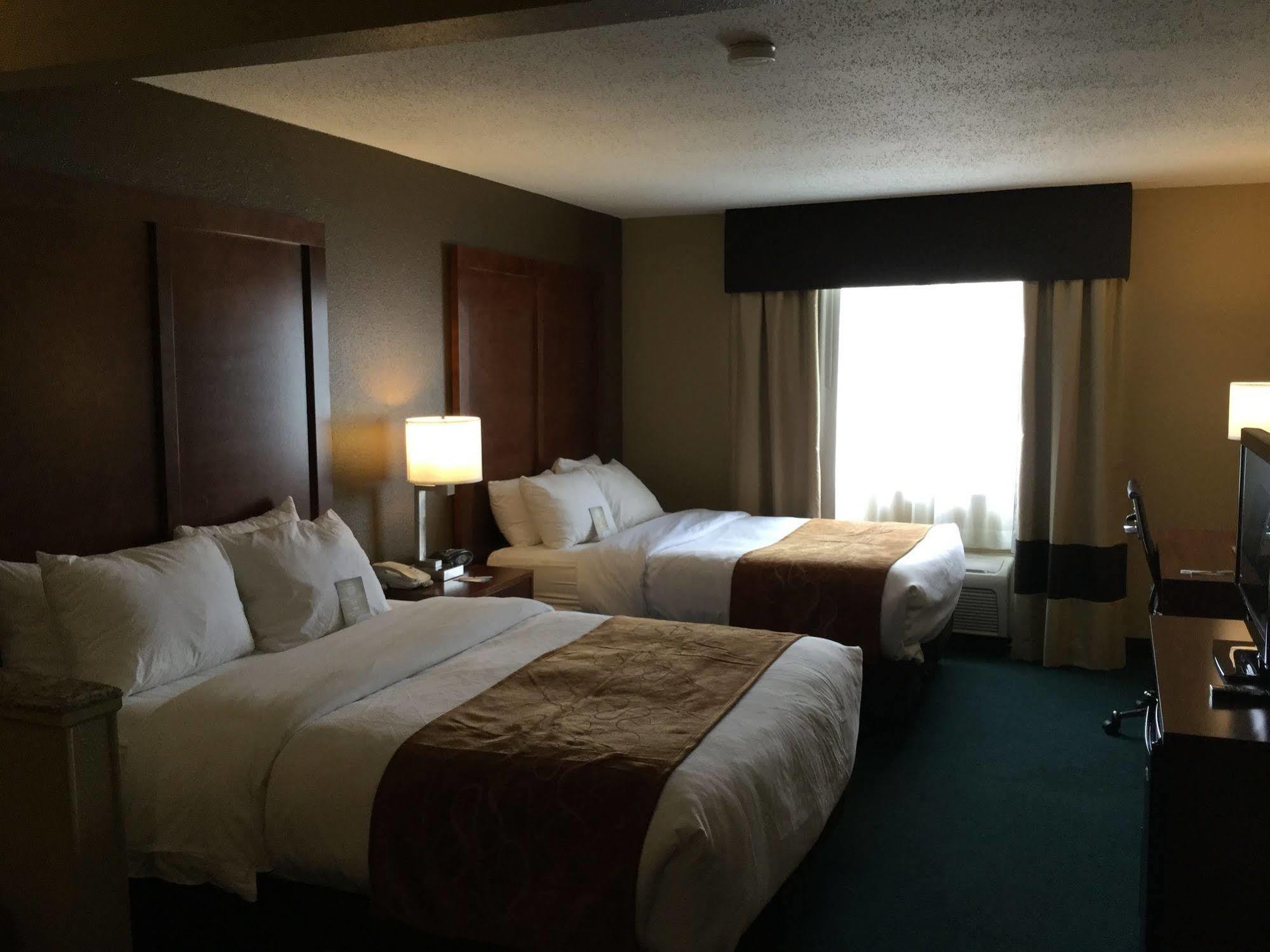 Comfort Suites Terre Haute University Area Dış mekan fotoğraf